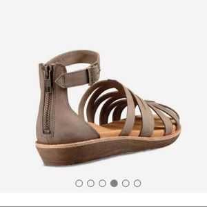 teva encanta sandal